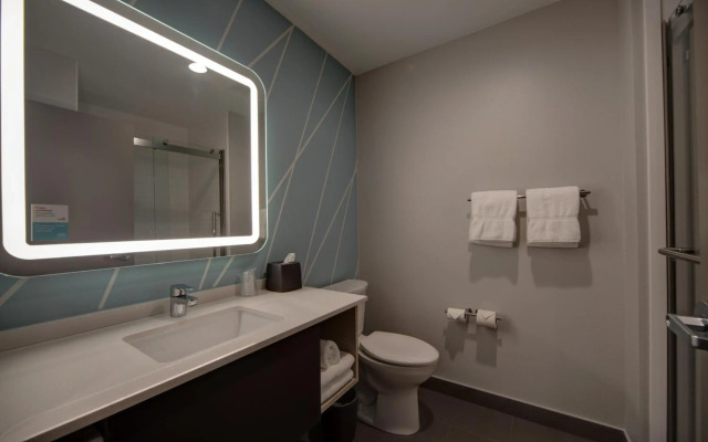 Avid Hotel Yukon by IHG