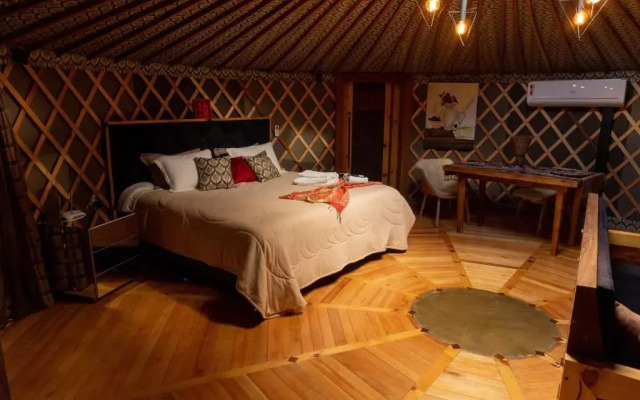 Solar do Oriente - Yurt Ecovillage