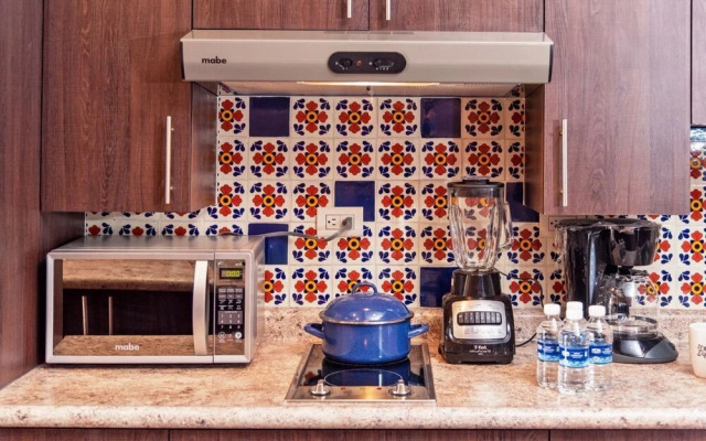 New, Modern Centro Monterrey 4SB, 1 Bathroom by Mty Living S1 704