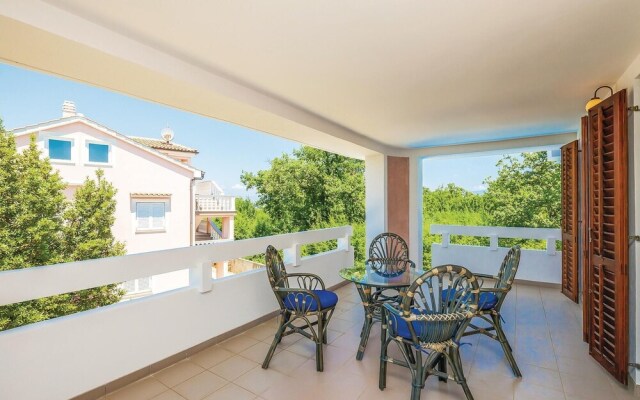 Beautiful Home in Dobrinj With Wifi and 4 Bedrooms