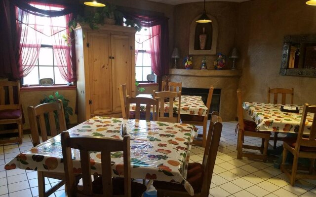 Los Milagros Hotel