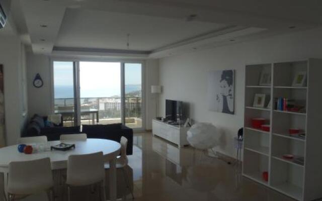 Sunset Beach Vip 2 Residences