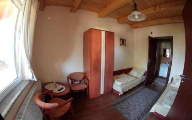 Diófa Motel Csárda