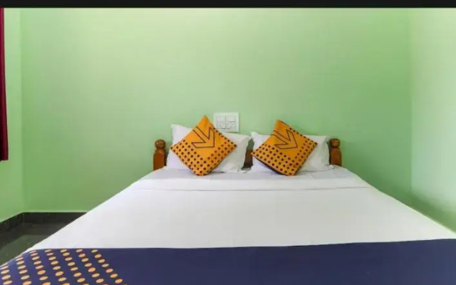 Yeshwitha Residency by OYO Rooms