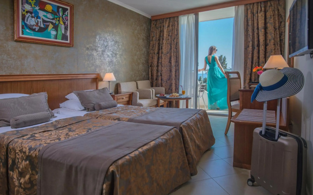 Mediteran Hotel & Resort