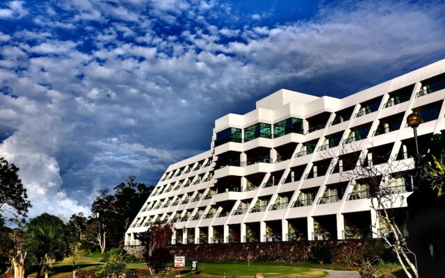 KC Hillcrest Hotel and Golf Club