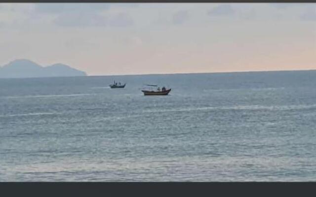 Paka Tamim Seaview Hotel