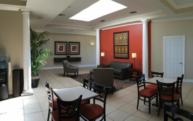 Travelodge by Wyndham Lakeland