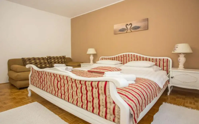Beautiful Apartment in Prime Location