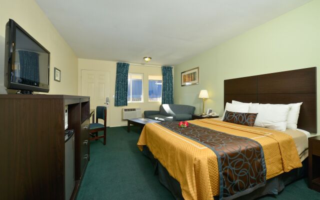 University Inn & Suites