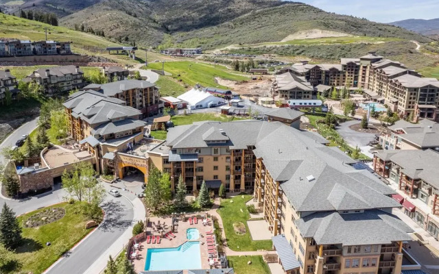 Sundial C006-005a 3BR