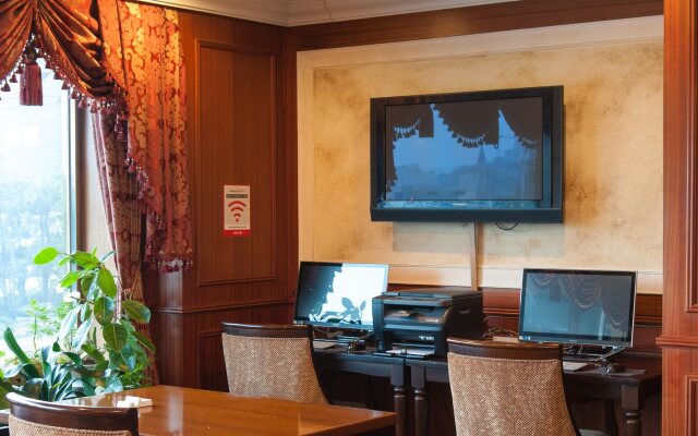 Windsor Castle Tourist Hotel