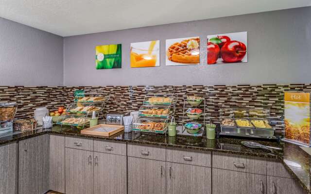 Quality Inn I-10 East near Frost Bank Center