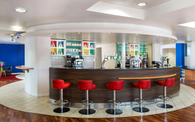 Park Inn by Radisson Birmingham Walsall M6 J9