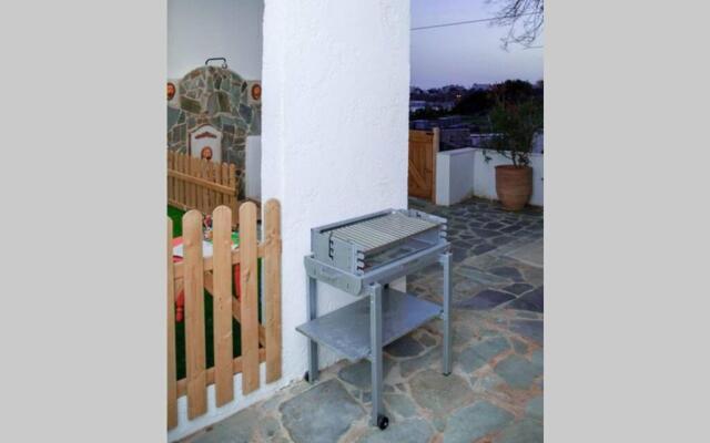 Seaside Family house with playground - El Zachos