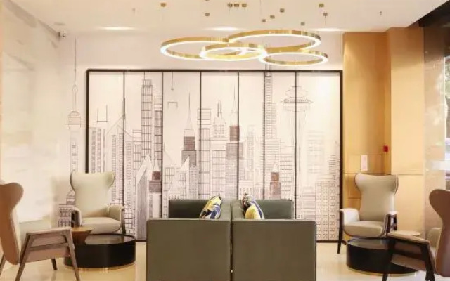 City Comfort Inn