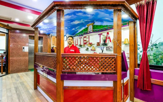 OYO 408 Hotel Taj