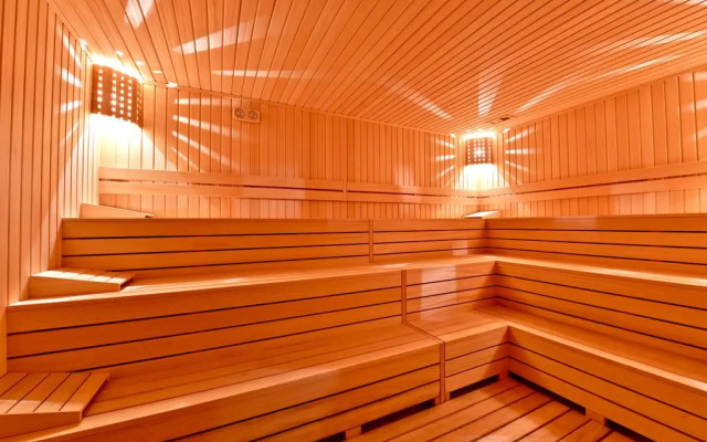 Green Garden Suites Hotel