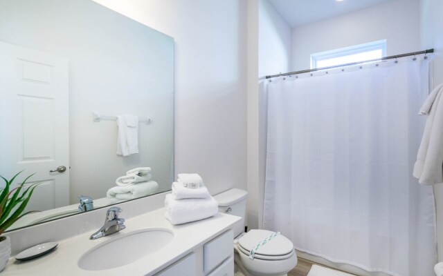 Solterra - 6112 Broad Oak Drive