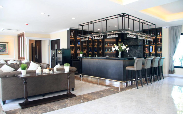 The Green View Hotel