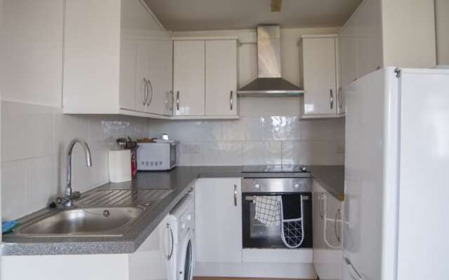 67 Hafton Road