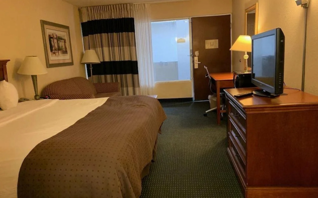 The Garden Plaza Hotel and Conference Center