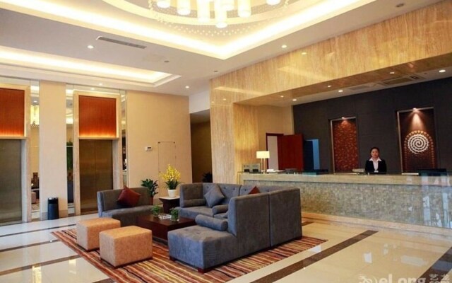 Suzhou East Shahu Linli Business Hotel