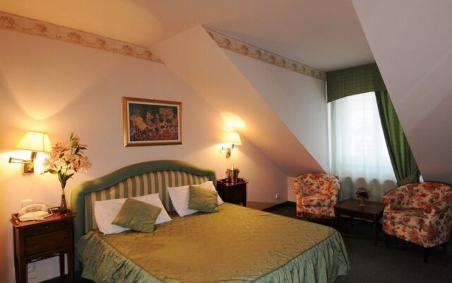 Tchaikovsky Hotel