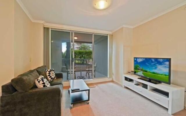 Astra Apartments Chatswood - Help Street