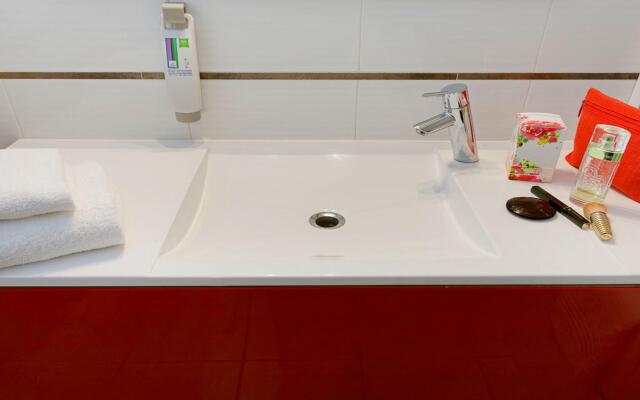ibis Styles Annecy Gare Centre