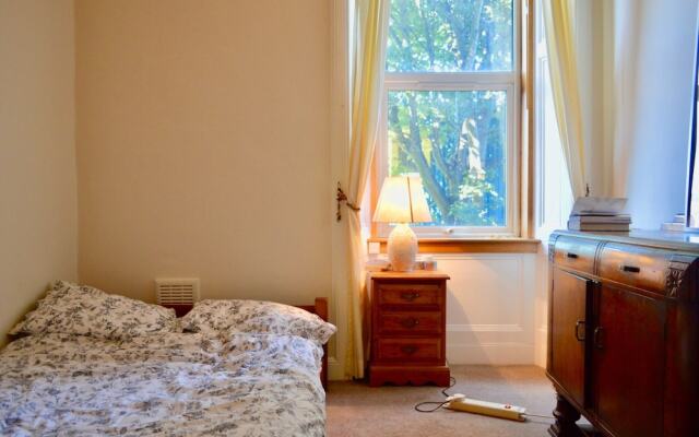 One Bedroom Meadowbank Apartment Sleeps 2