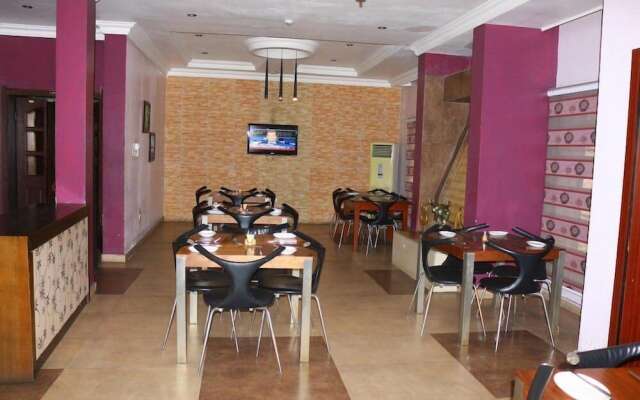 Porto Golf Hotel and Suites Kano