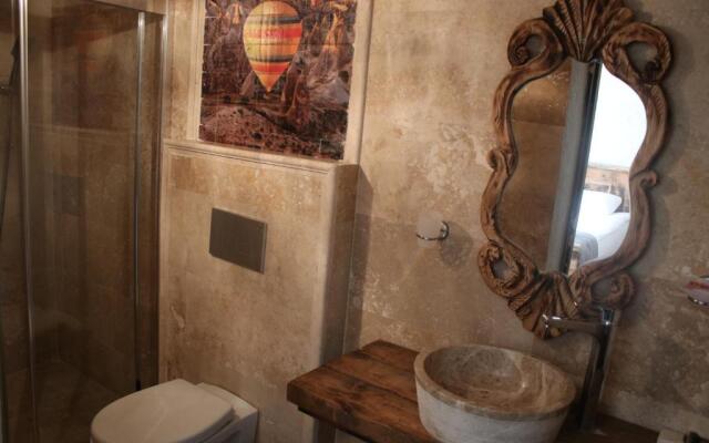 Rose Cave Hotel