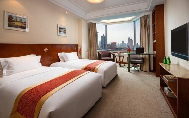 Jinan Luneng Xinyi Hotel