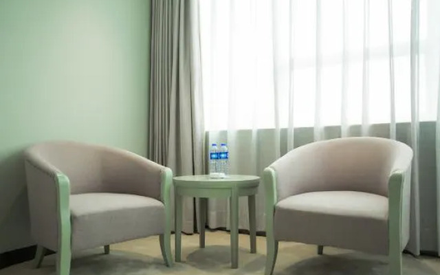 Lanyu Business Hotel