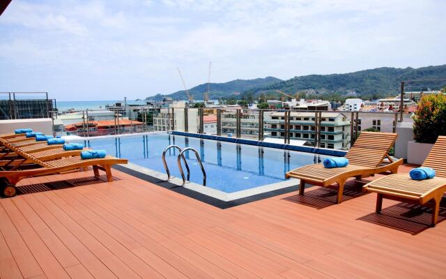 Отель Centro One Patong