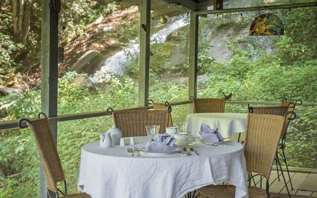 Sylvan Falls Mill B&B