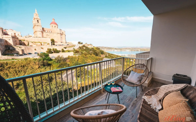 Super Views Stunning Apartment in Mellieha