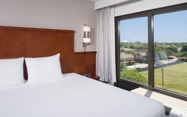 Hyatt Place Dallas North Arlington Grand Prairie