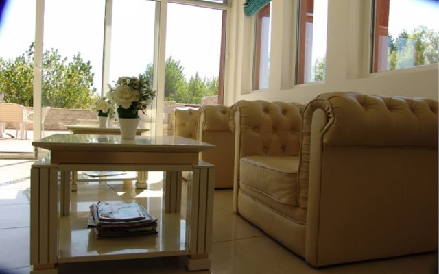 Rubi Aparthotel