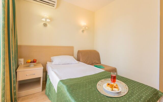 Alushta Hotel