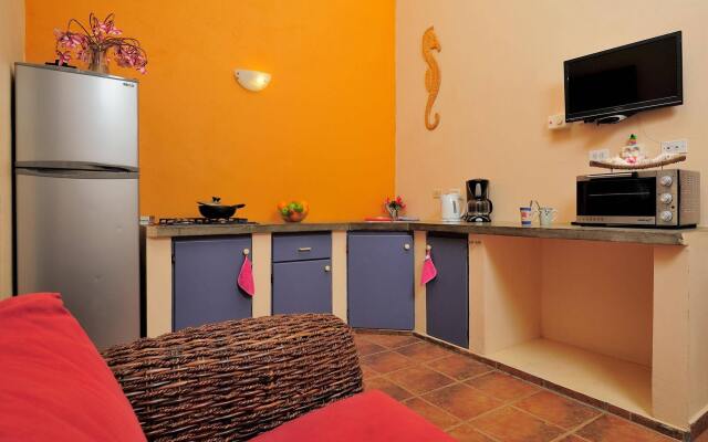 Djambo Apartments - Adults Only
