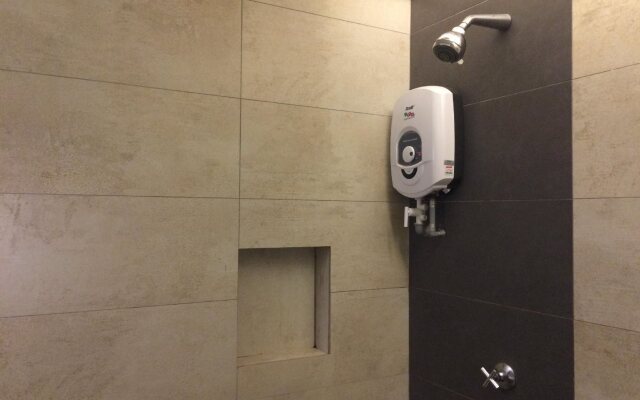 Mixx Express Hotel Sunway