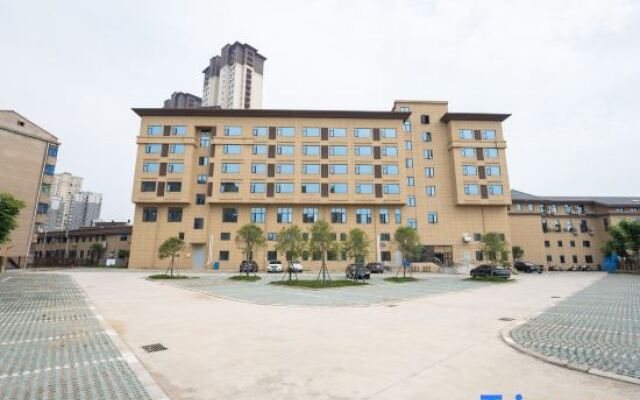 Xianning Jiayu Sanhu Meiyue Hotel