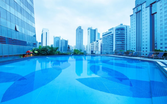 Guangdong International Building （South Gate 2）