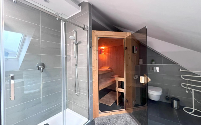 GRAND HARRACHOV PENSION v centru