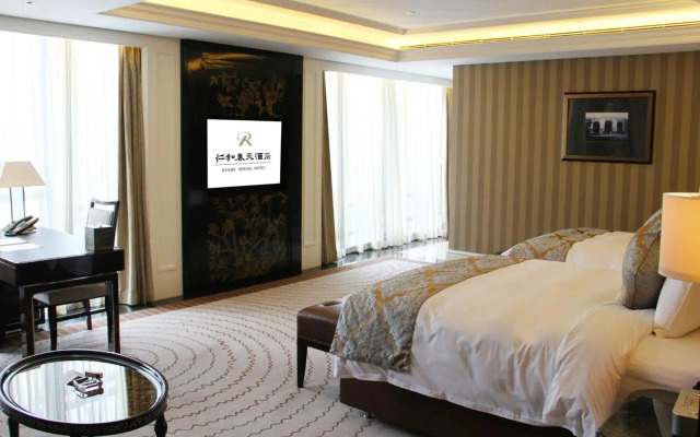 Chengdu Ren He Spring Hotel