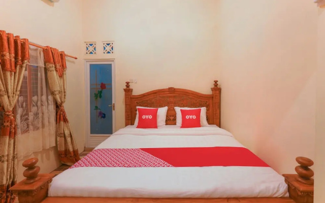 Ndalem Jogja Cupuwatu Syariah by OYO Rooms