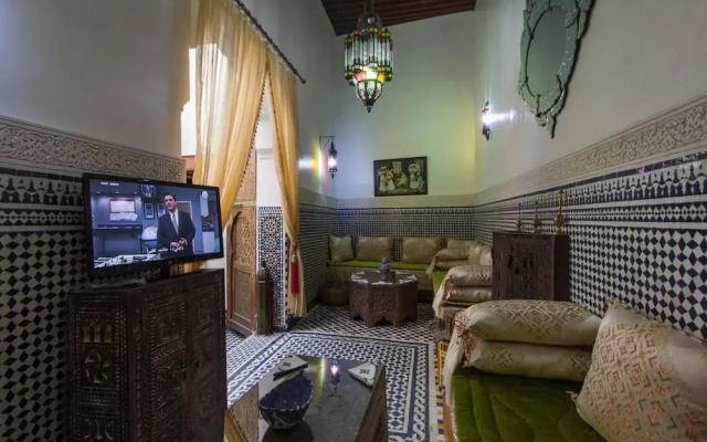 Riad Sanaa Rose