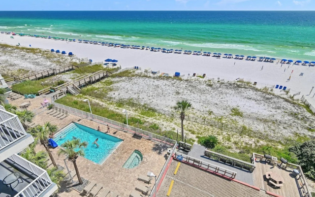 Inn at Crystal Beach 611